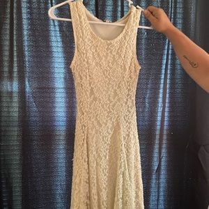 Dress lace